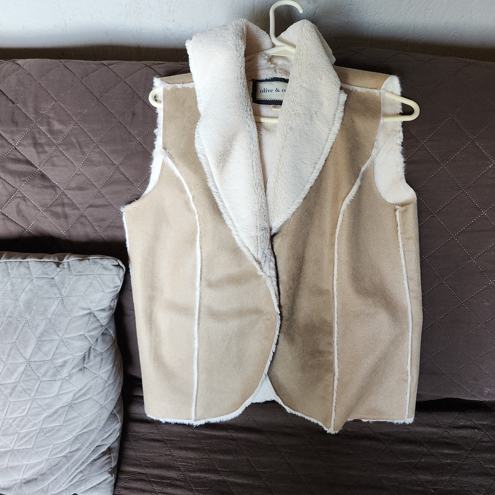 Olive & Oak Tan and Cream Vest